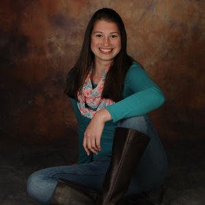 Meet your Posher, Kendra